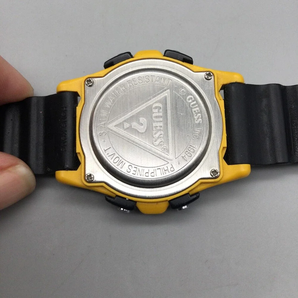 Vintage Guess Indiglo Chrono Men Watch 40mm Yellow Dial Black Rubber New Battery